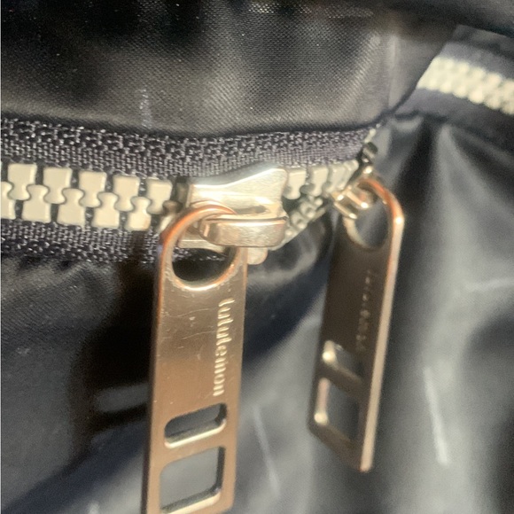 Lululemon Athletica back pack - Picture 8 of 11